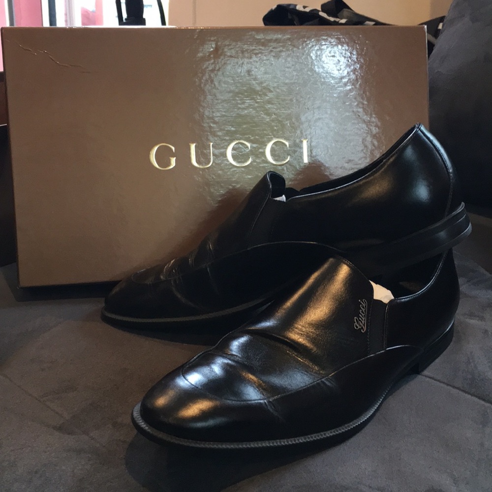 Men’s Black Leather Gucci Loafer